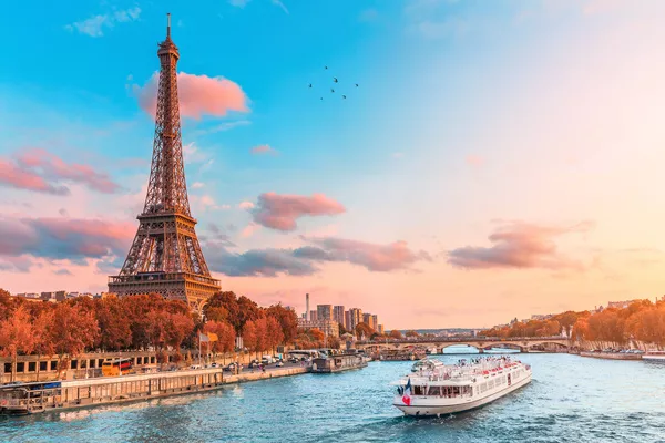  Seattle to Paris